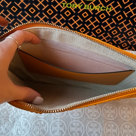 Tory Burch T Monogram Embroidered Straw Pouch Orange Citrine - Picture 8 of 11